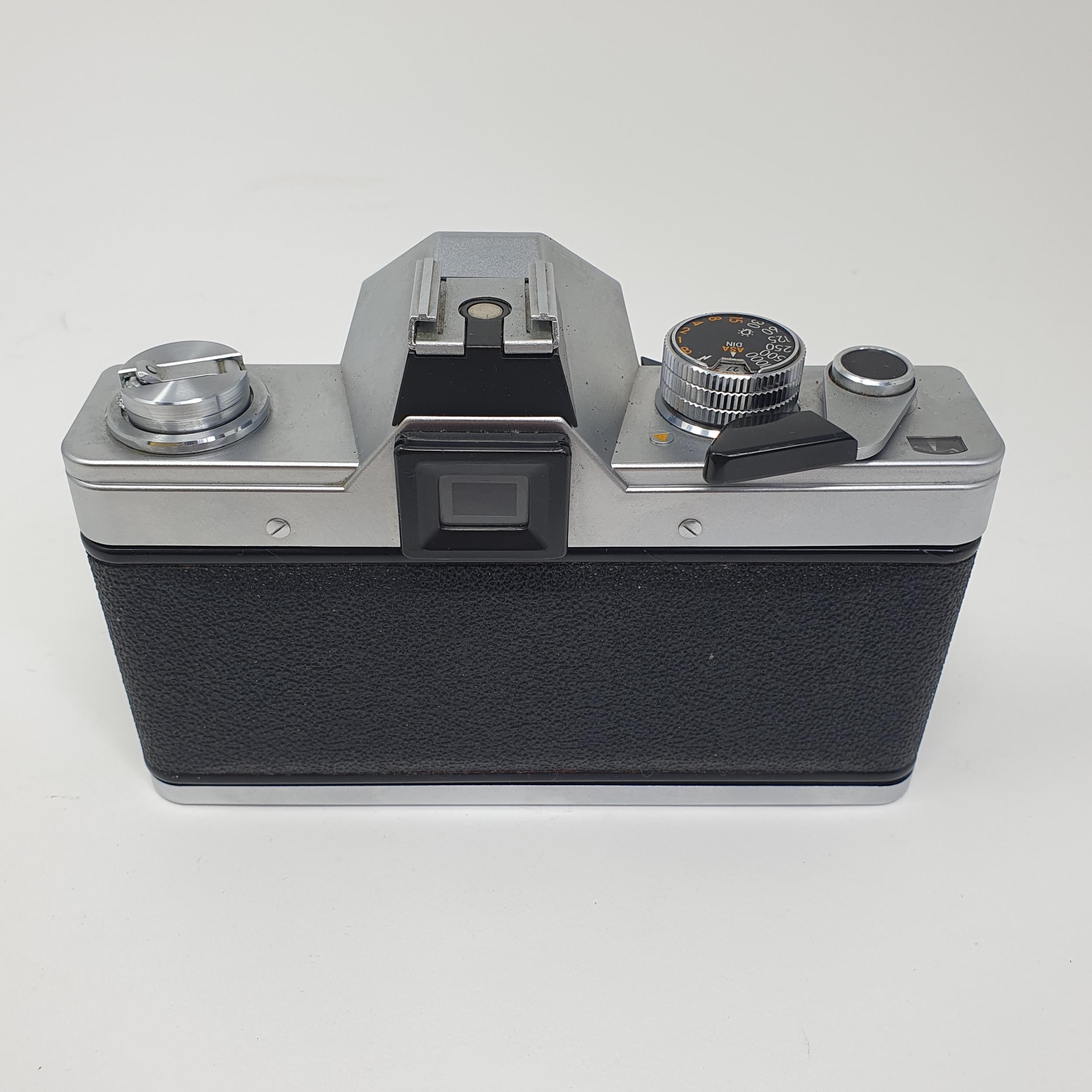 A Praktica LTL3 camera and lens - Image 3 of 4