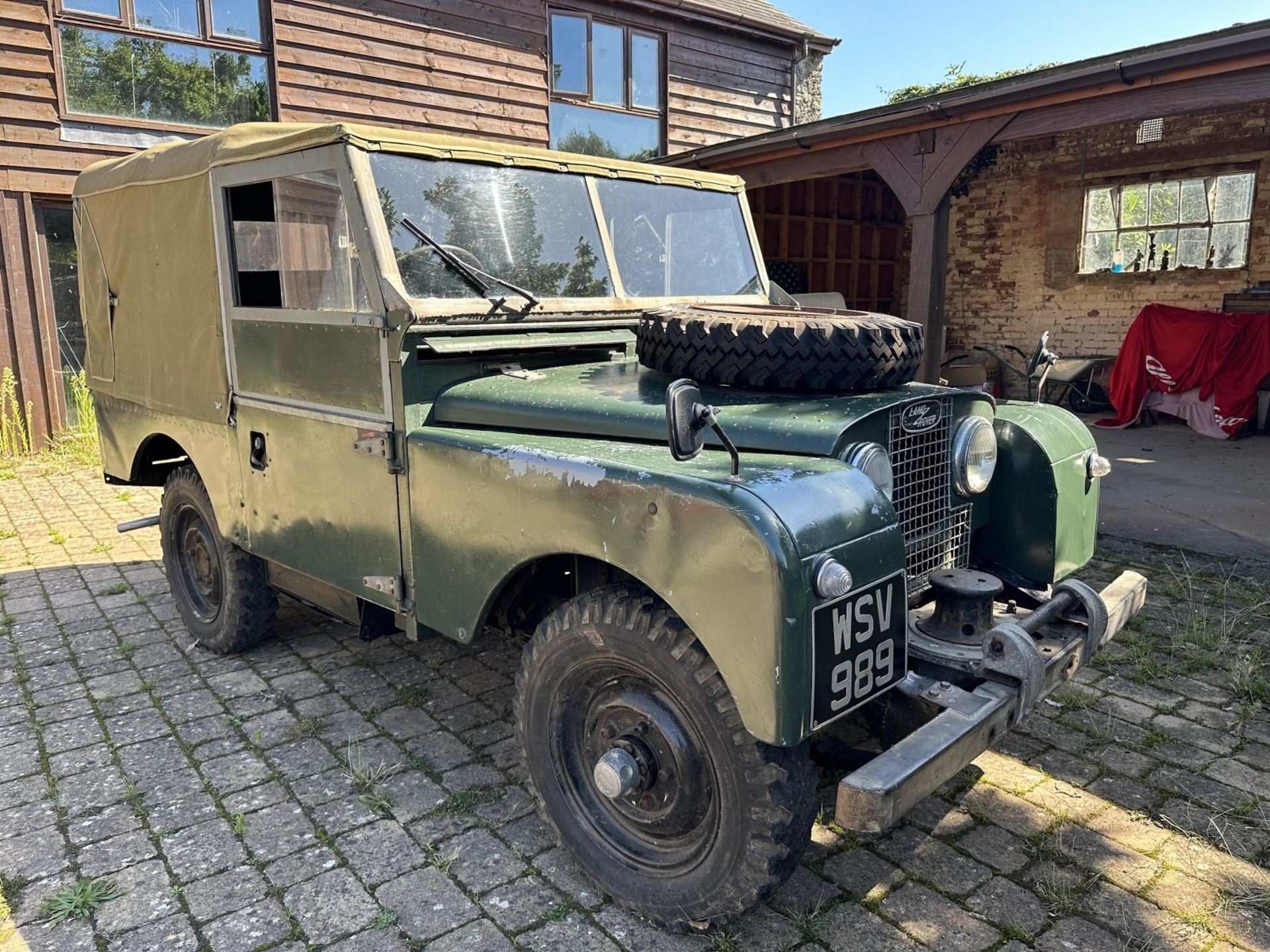 1954 Land Rover Series I 86 inch Registration number WSV 989 Chassis number 47102066 Engine number