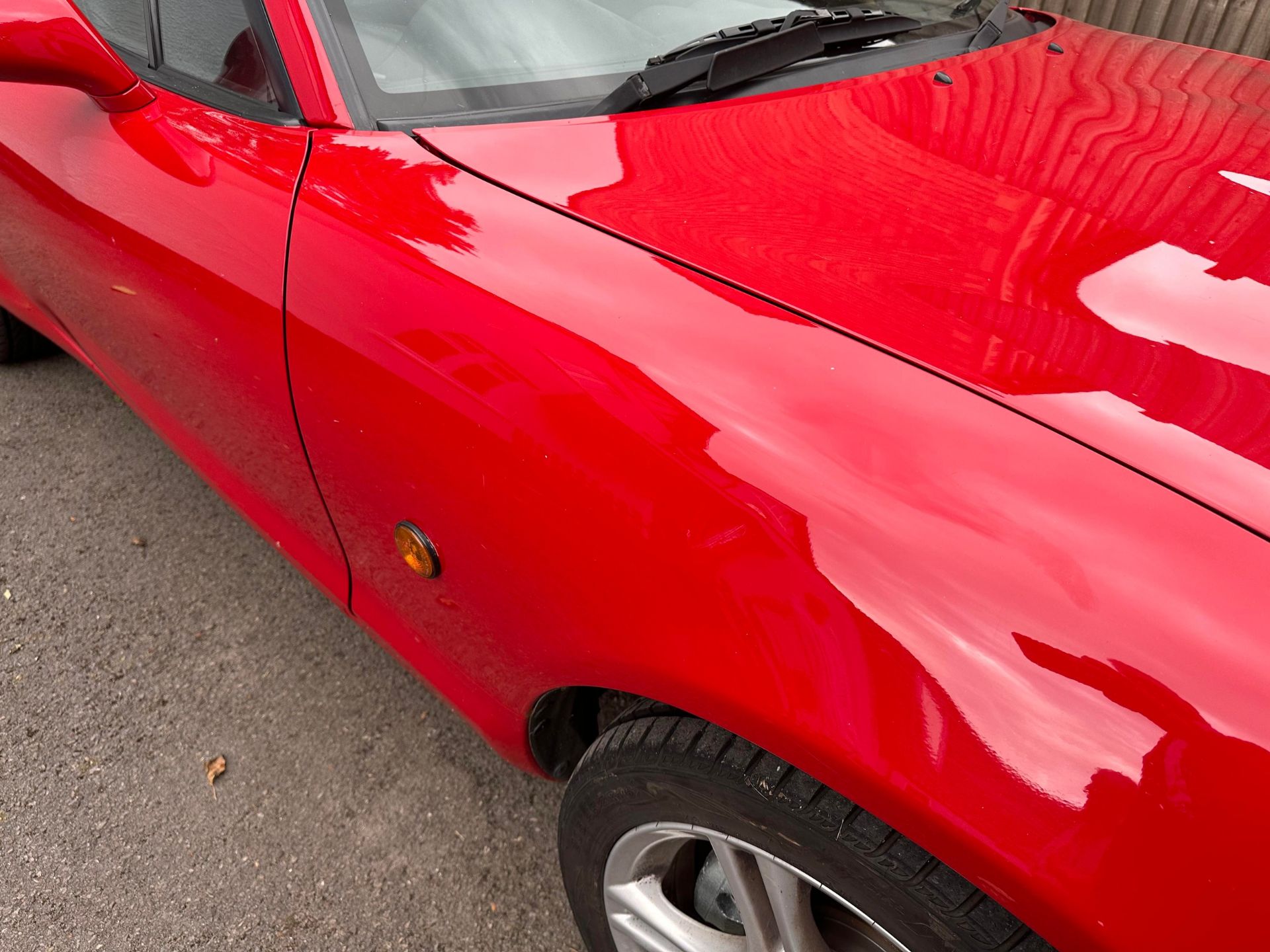 2004 Mazda MX-5 Registration YR04 KUX Chassis number JMZNB18P600401784 Red with a black leather - Bild 10 aus 45