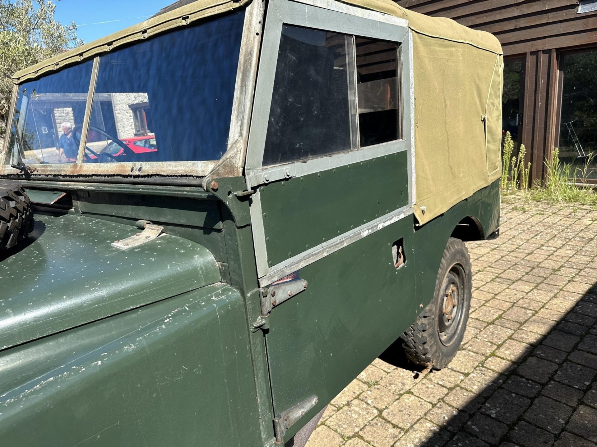 1954 Land Rover Series I 86 inch Registration number WSV 989 Chassis number 47102066 Engine number - Bild 7 aus 52