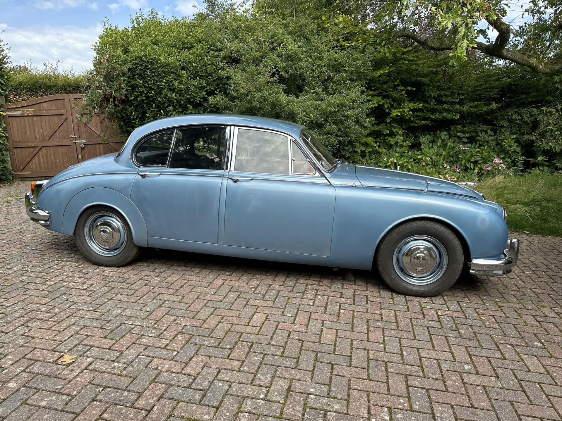 1964 Jaguar Mk II 2.4 MOD Registration number APF 301B Chassis number 116774D/N Engine number BJ. - Image 5 of 60