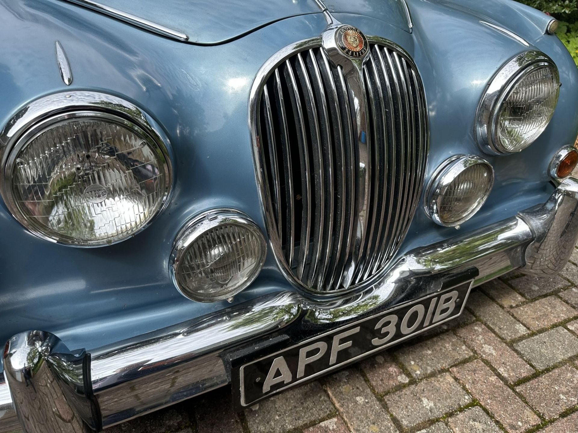 1964 Jaguar Mk II 2.4 MOD Registration number APF 301B Chassis number 116774D/N Engine number BJ. - Image 23 of 60