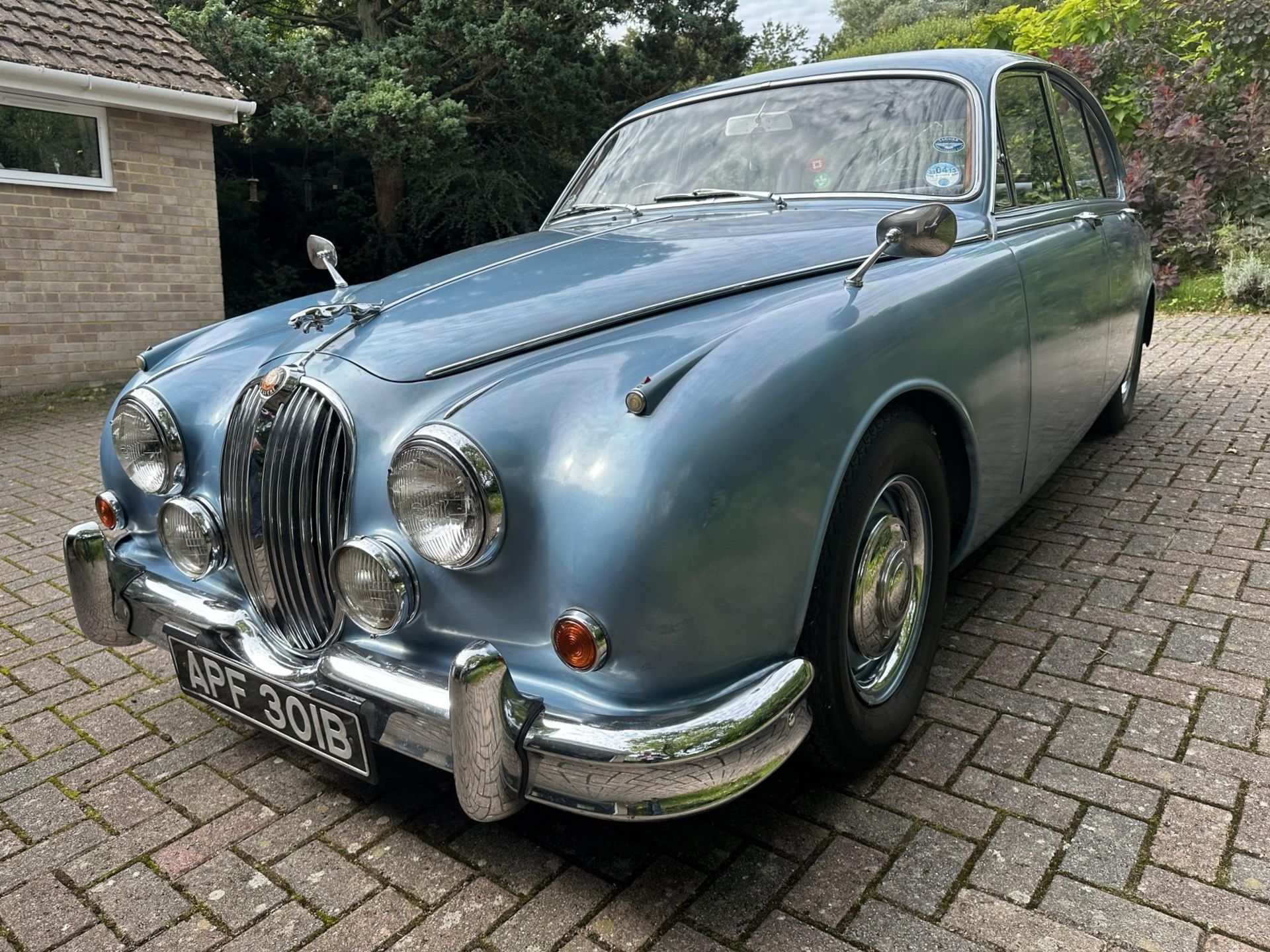 1964 Jaguar Mk II 2.4 MOD Registration number APF 301B Chassis number 116774D/N Engine number BJ. - Image 2 of 60