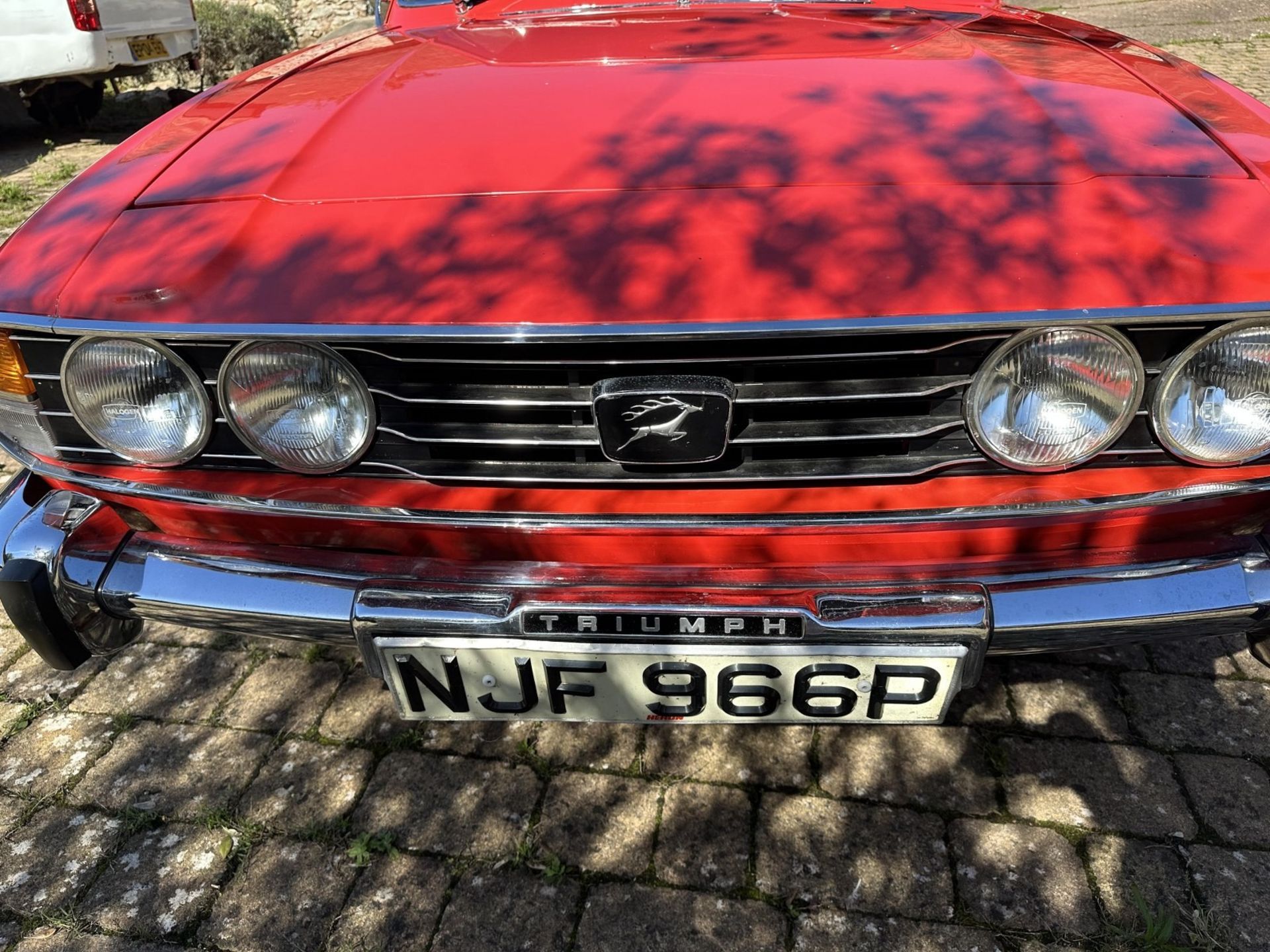 1976 Triumph Stag Registration number NJF 966P Chassis number LD413020 Engine number LF041276HE - Image 8 of 57