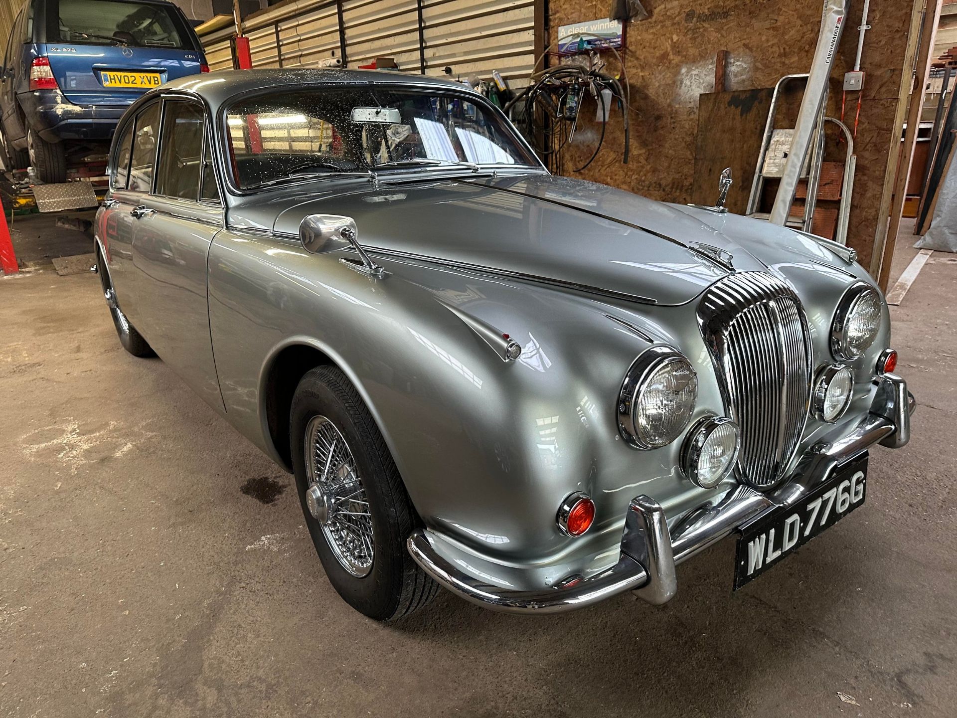 1968 Daimler V8 250 Registration number WLD 776G Chassis number P1K3701BW Engine number 7K3813 - Bild 3 aus 59