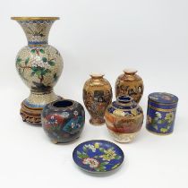 A cloisonné vase, 20 cm high, and other items (box)