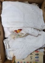 Assorted linen (box)