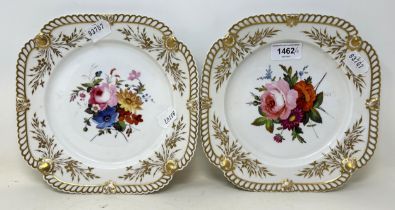 A Chamberlain porcelain plate, decorated flowers, 22 cm diameter, and another (2)