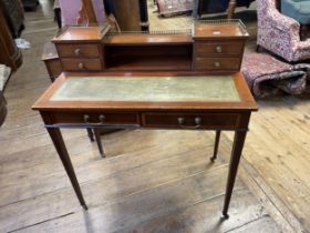 An early 20th century mahogany and satinwood crossbanded ladies writing desk, 92 cm wide