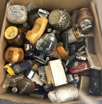 Assorted lighters (box)