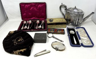 A set of six silver teaspoons, cased, a fez, and assorted other items (box)