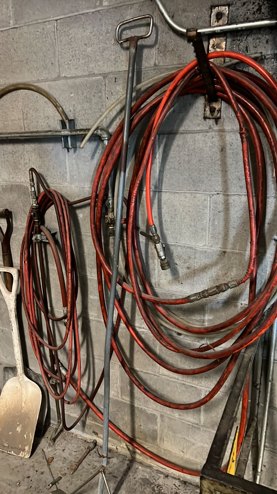 Lot of (3) Air Hoses - Image 2 of 2