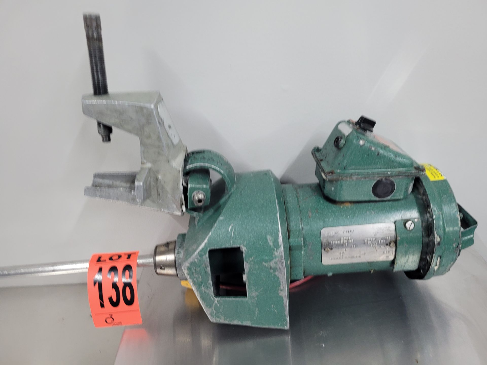 Lightnin R135 LIGHTNIN Mixer No. 123856, ID# 88KG595085, FR ED0056Y, Type: TPR, 1/3 ...