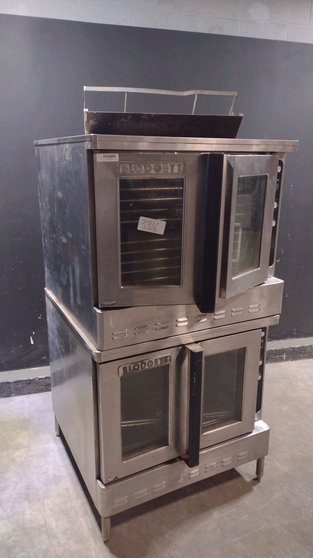 BLODGETT DOUBLE FULL SIZE CONVECTION OVEN (LOCATED AT 2440 GREENLEAF AVE, ELK GROVE VILLAGE, IL 600