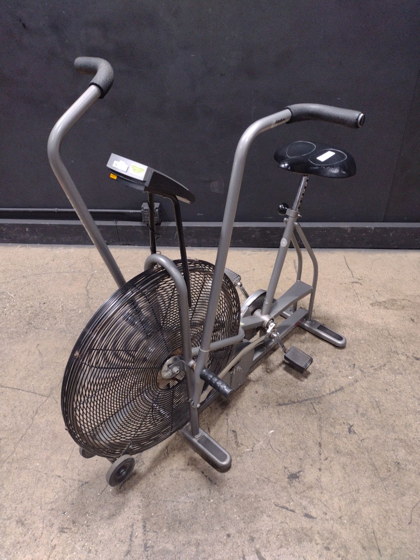 SCHWINN AIRDYNE EXERCISE BIKE (LOCATED AT 3325 MOUNT PROSPECT ROAD, FRANKLIN PARK, IL, 60131) - Image 2 of 4