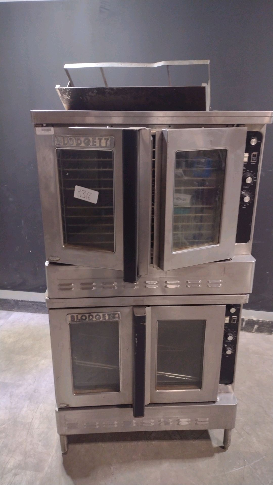 BLODGETT DOUBLE FULL SIZE CONVECTION OVEN (LOCATED AT 2440 GREENLEAF AVE, ELK GROVE VILLAGE, IL 600 - Bild 2 aus 3