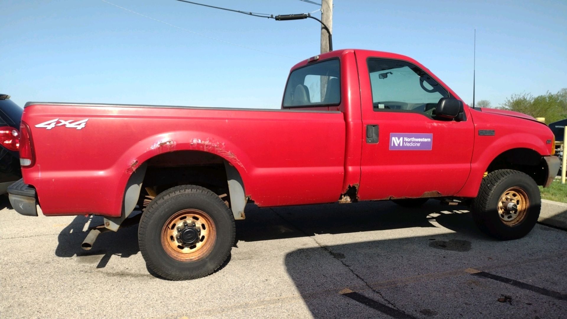 FORD F250 XL SUPER DUTY PICKUP TRUCK (YEAR 2000, VIN#1FTNF21L6YEC43836, MILES:31858, STARTS) ( - Image 4 of 8