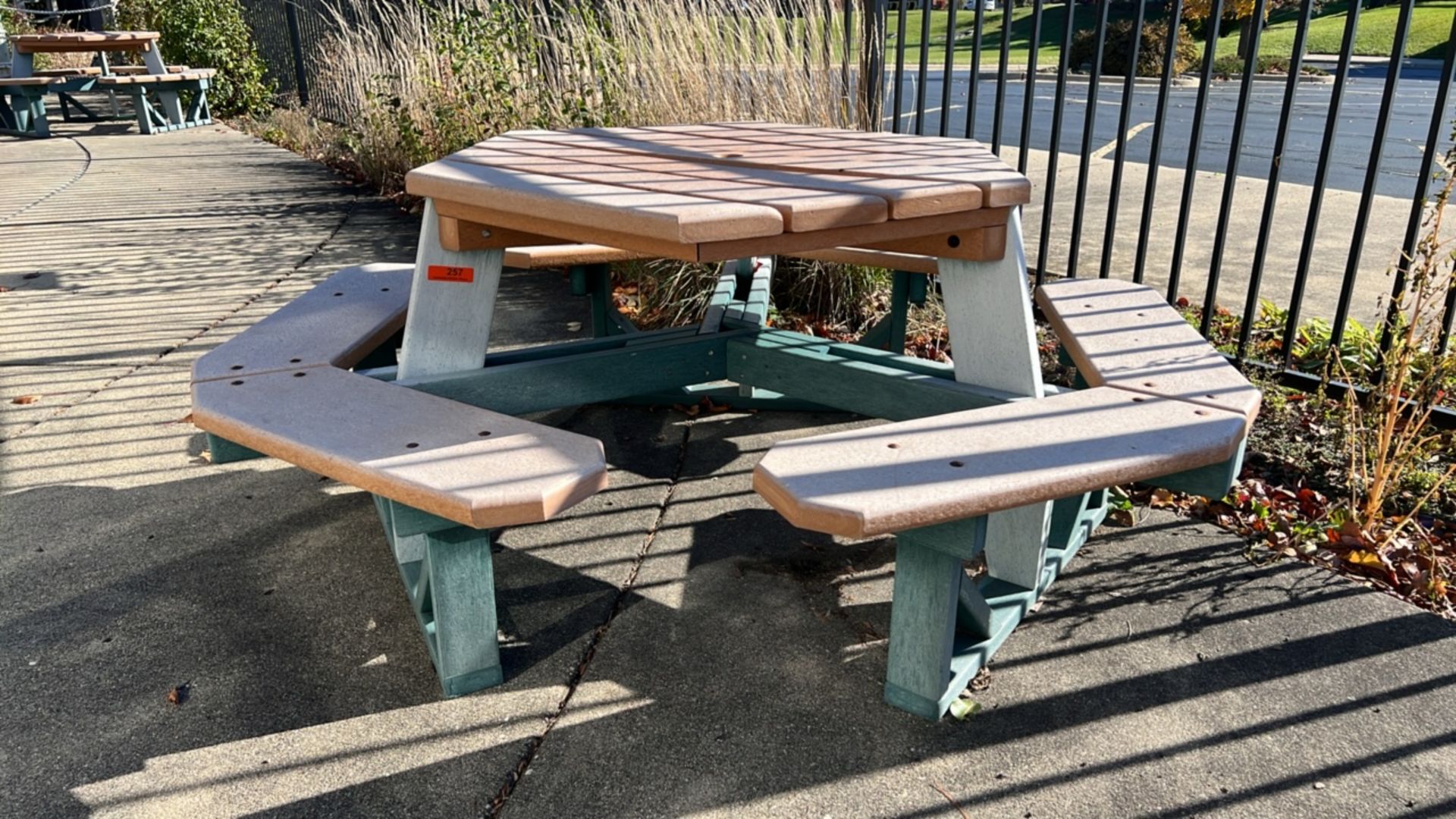 HEX PICNIC TABLE WITH BENCH