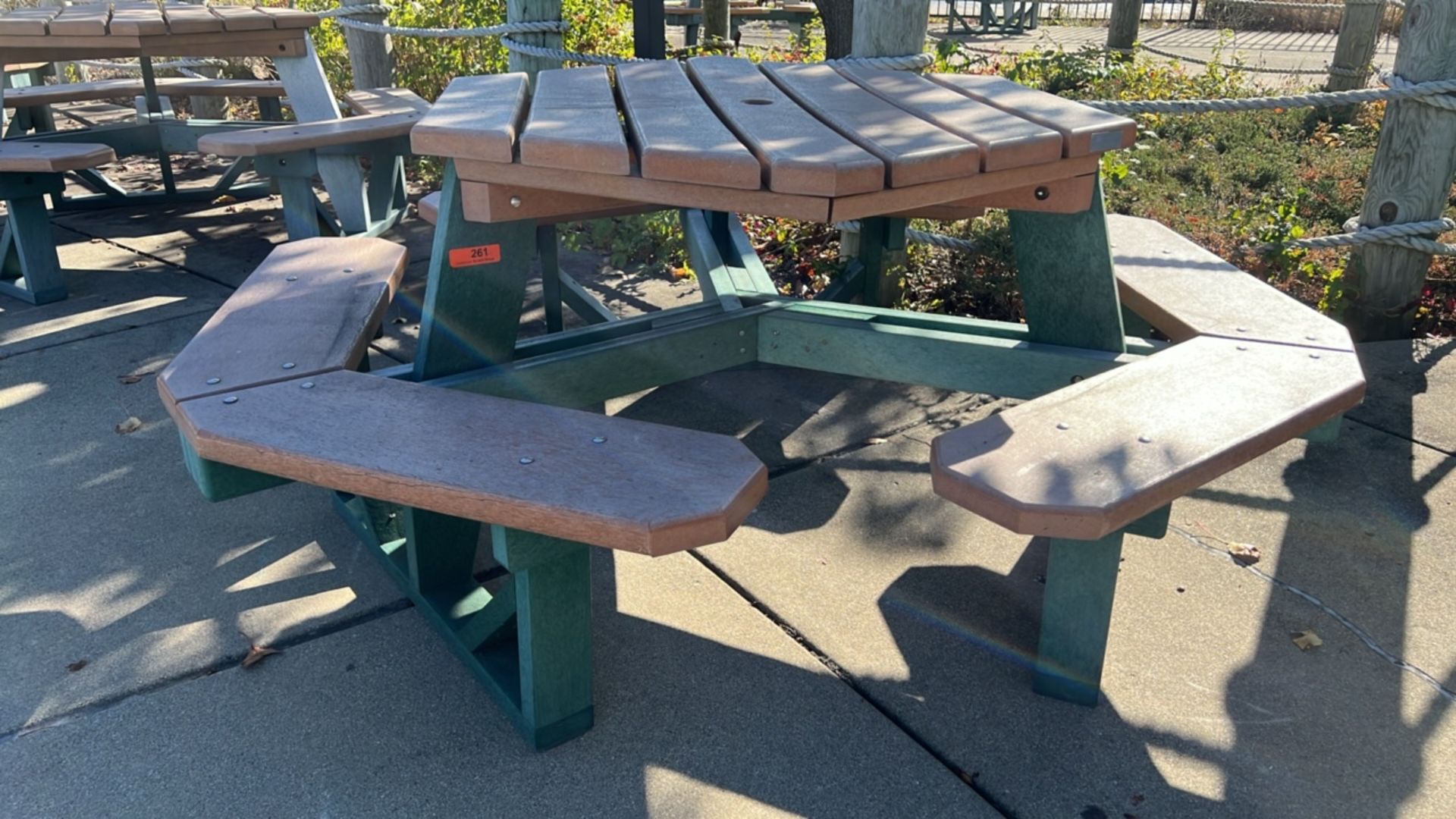 HEX PICNIC TABLE WITH BENCH