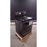 WHIRLPOOL GAS RANGE (LOCATED AT 2440 GREENLEAF AVE, ELK GROVE VILLAGE, IL 60007)