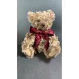 A Steiff bear limited edition 1,907 pieces 1907-2007