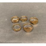 A group of 5 9 ct gold rings 19.9 grams