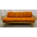 A very good blonde Ercol day bed £400-£600