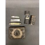 A white metal lot of 2 x vintage lighters a cigarette case and 3x mother of pearl pen knives