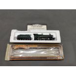 Mainline Railways 00 Gauge 4-6-0 Manor class engine and tender in GWR green livery boxed (slight