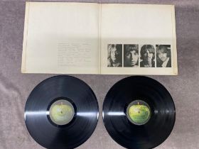 Beatles, White Album White Album Disc 1 PCS 7068 Stereo No.( 0459727) 68' Early pressing Sleeve