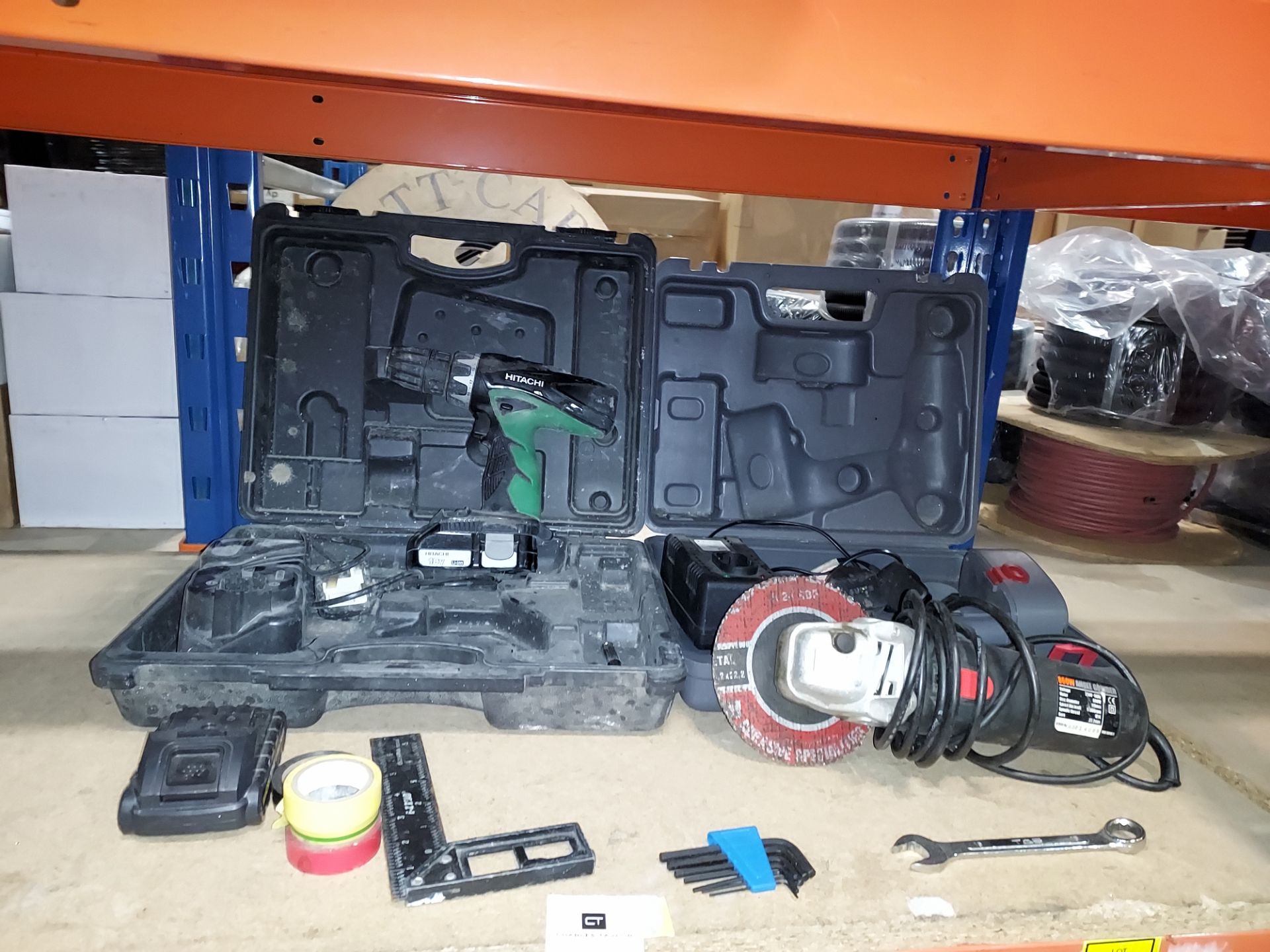 7 PIECE MIXED LOT TO INCLUDE HITACHI IMPACT DRILL SET, WICKES ANGLE GRINDER SET AND OTHER HAND