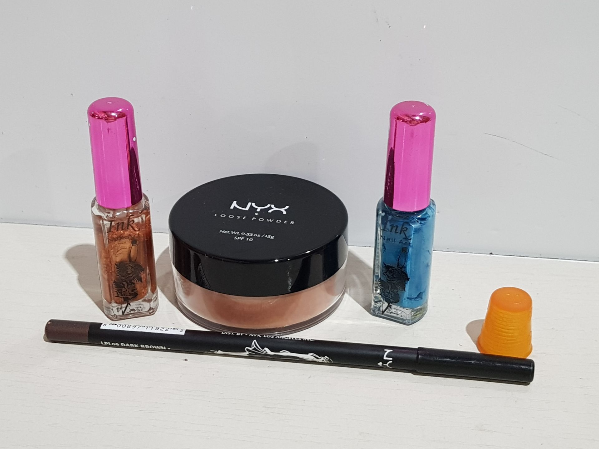100+ PIECE MIXED COSMETICS LOT TO INCLUDE NYX GODDESS SHIMMER LFP 05 LOOSE POWDER, INK BLUE AND GOLD