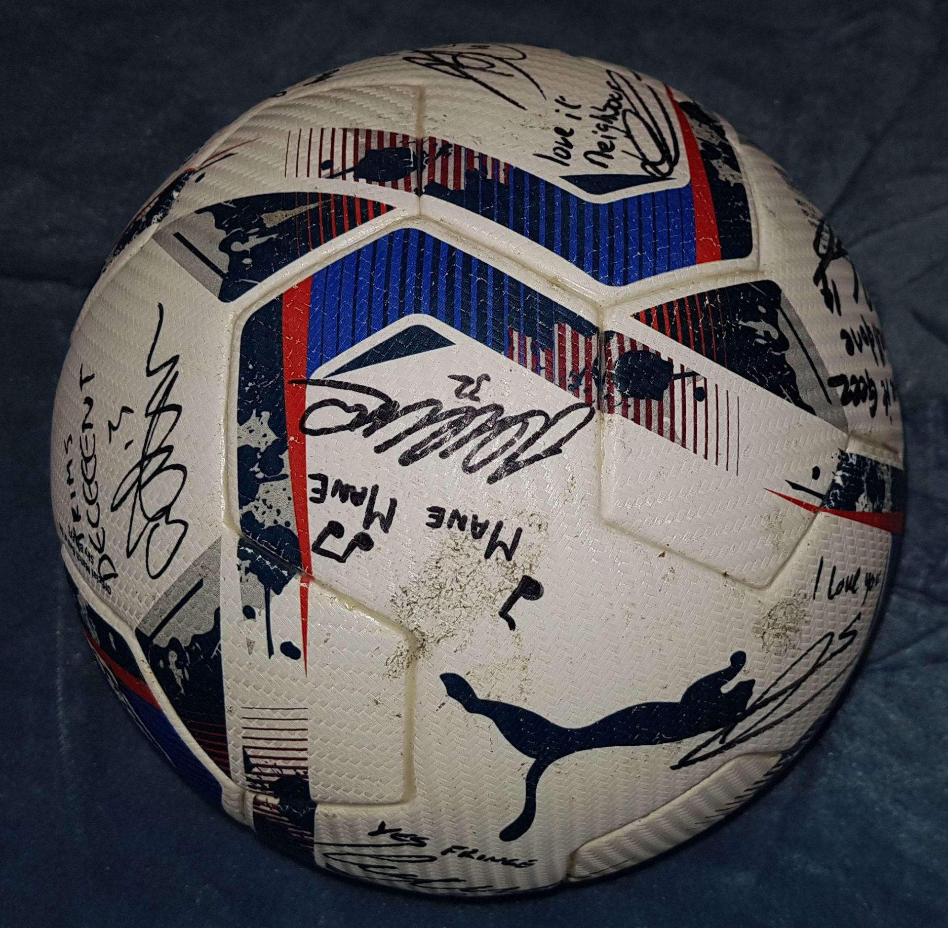 PUMA SIZE 5 FOOTBALL FIFA QUALITY PRO SKYBET EFL WITH NUMEROUS UNKNOWN SIGNATURES (SEE IMAGES) - Image 2 of 4