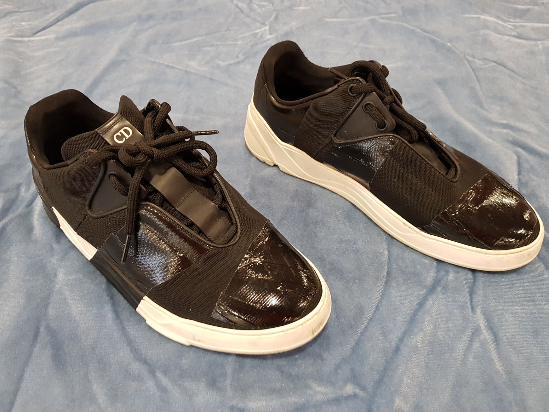 1 X PAIR CHRISTIAN DIOR BLACK TRAINERS SIZE 40 - PLEASE NOTE ITEMS PRE OWNED NOT NEW