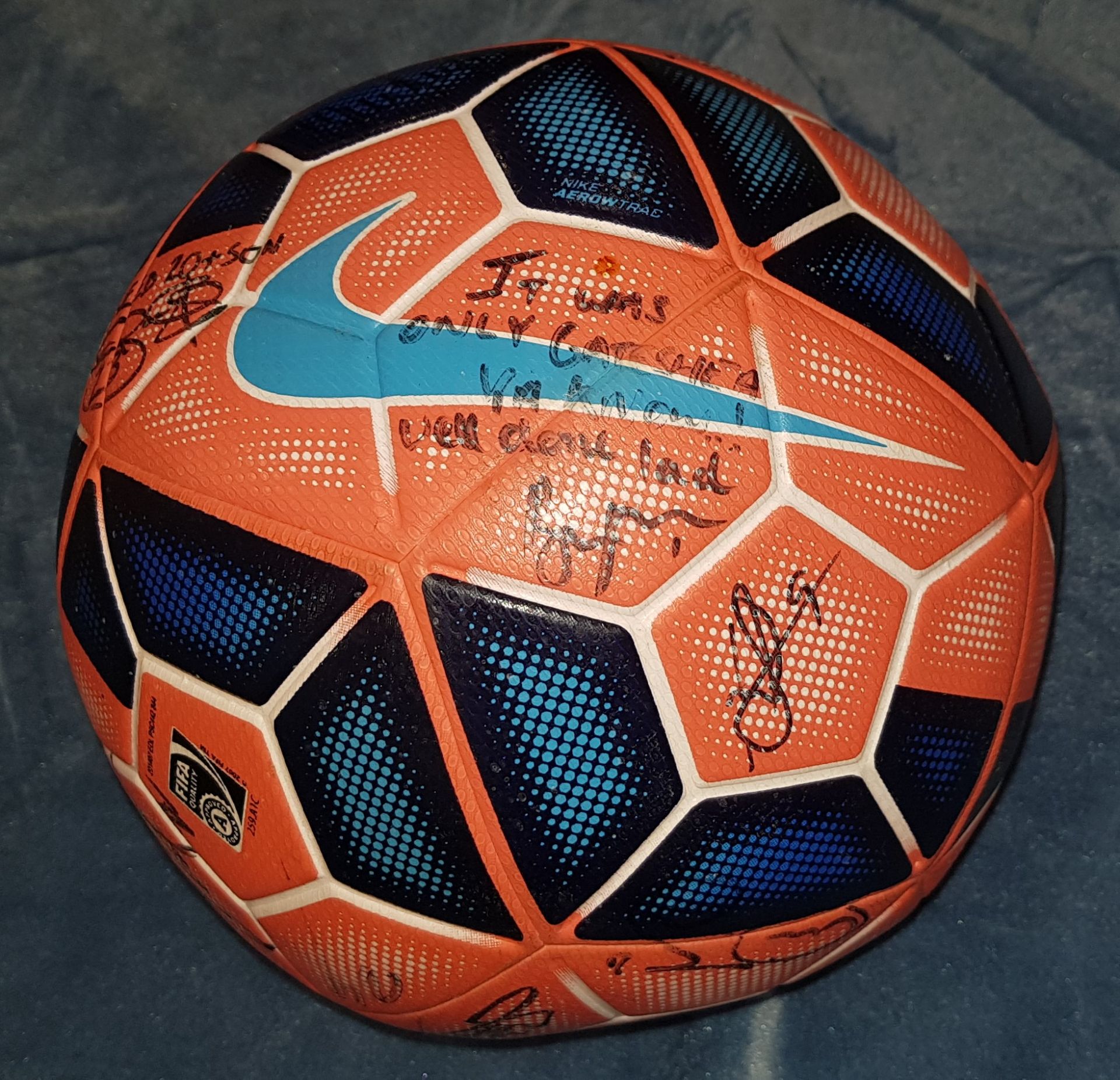 NIKE ORDEM THE FA CUP OFFICIAL MATCH BALL WITH NUMEROUS UNKNOWN SIGNATURES (SEE IMAGES) - Image 2 of 4