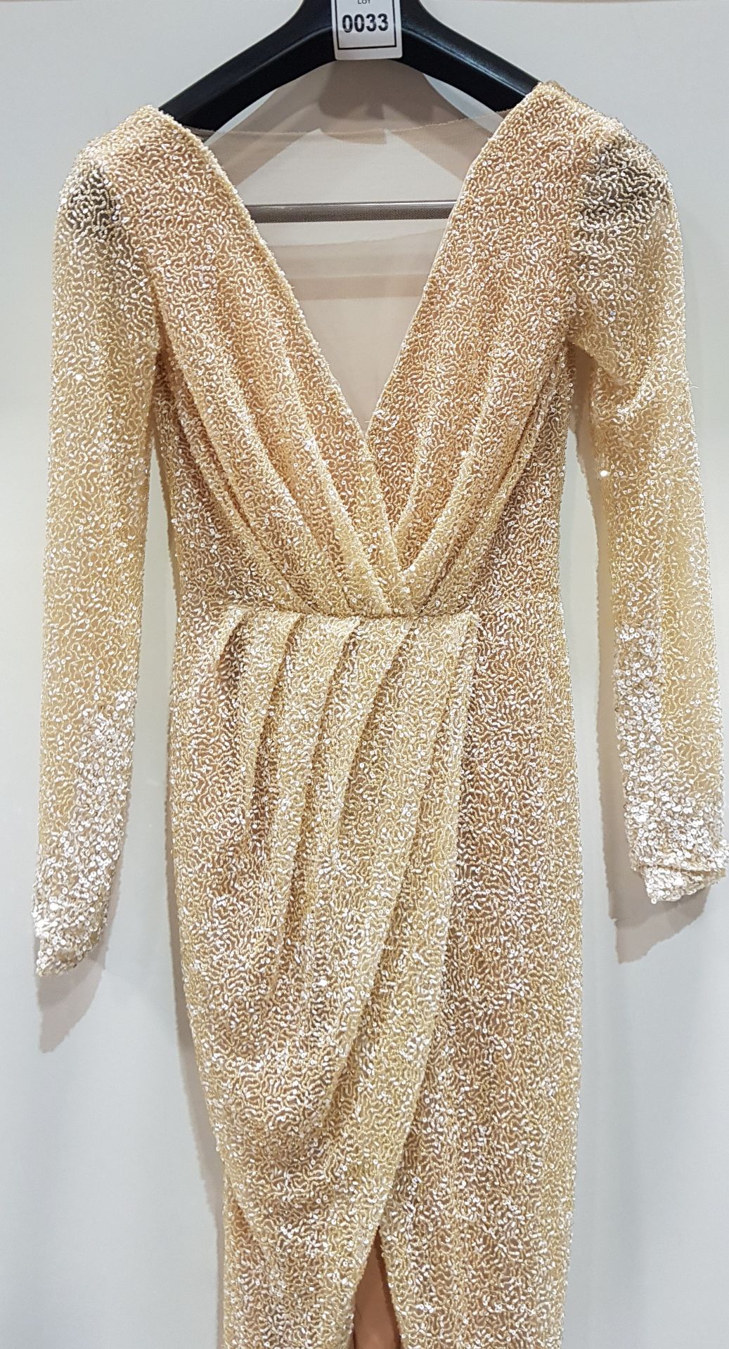 GOLD & CREAM COLOURED TRAILING GOWN (1.5M FROM WAIST TO END OF THE TRAIL) - FULL LENGTH SEQUIN - Image 2 of 5