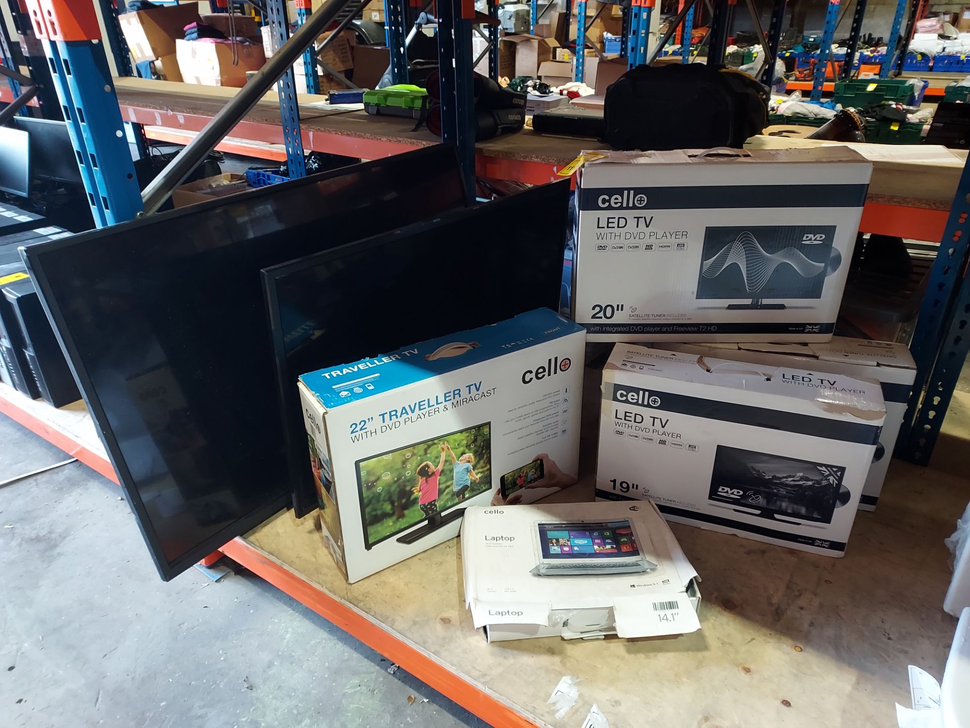 7 X MIXED LOT TO INCLUDE 1X 50 INCH TV, 1X AIK 40 INCH TV 1X 22INCH TRAVELLER TV, 1X 20 INCH CELLO