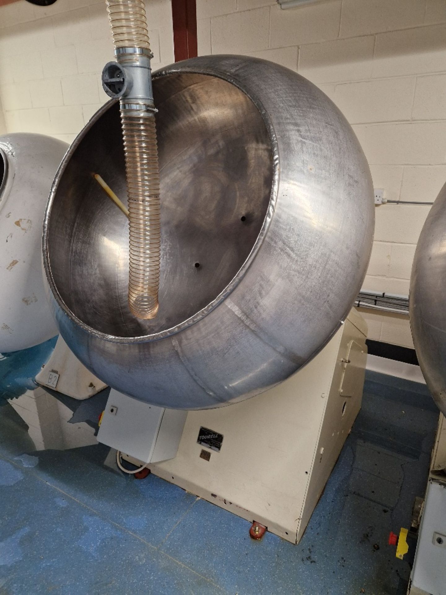 *** PLEASE NOTE THIS ASSET IS LOCATED IN BIRKENHEAD *** TOURELL STAINLESS STEEL ROTATING COATING