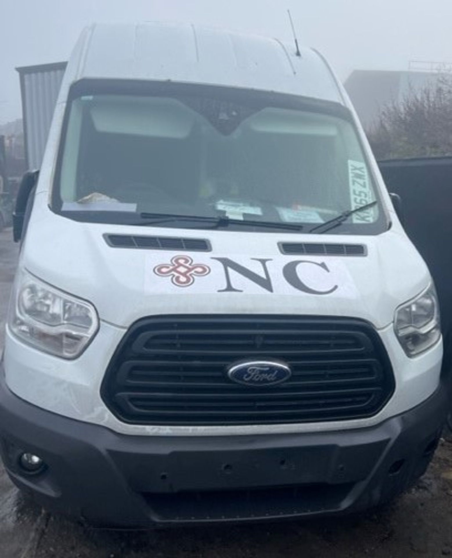 **** PLEASE NOTE THIS VEHICLE IS SITUATED IN CROYDON**** WHITE FORD TRANSIT 310 DIESEL PANEL VAN - Image 3 of 11