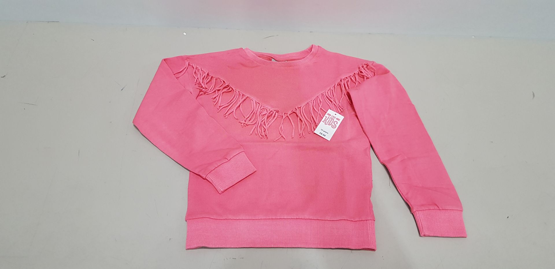 30 X BRAND NEW COOLKIDS PINK CREW NECK JUMPERS WITH HANGING STRINGS ( ALL IN SIZE AGE 10 ) - IN 2