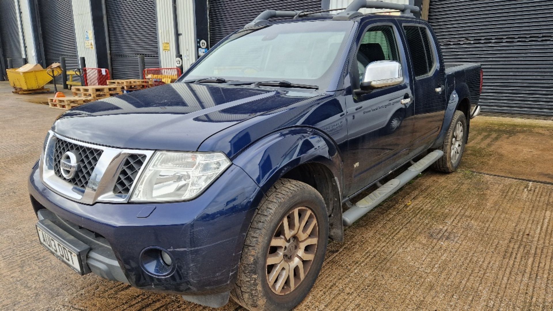 BLUE NISSAN NAVARA OUTLAW DCI AUTO, REG NO: AU13 ODT, ENGINE SIZE: 2991CC, 1ST REGISTERED: 28/03/ - Image 2 of 9