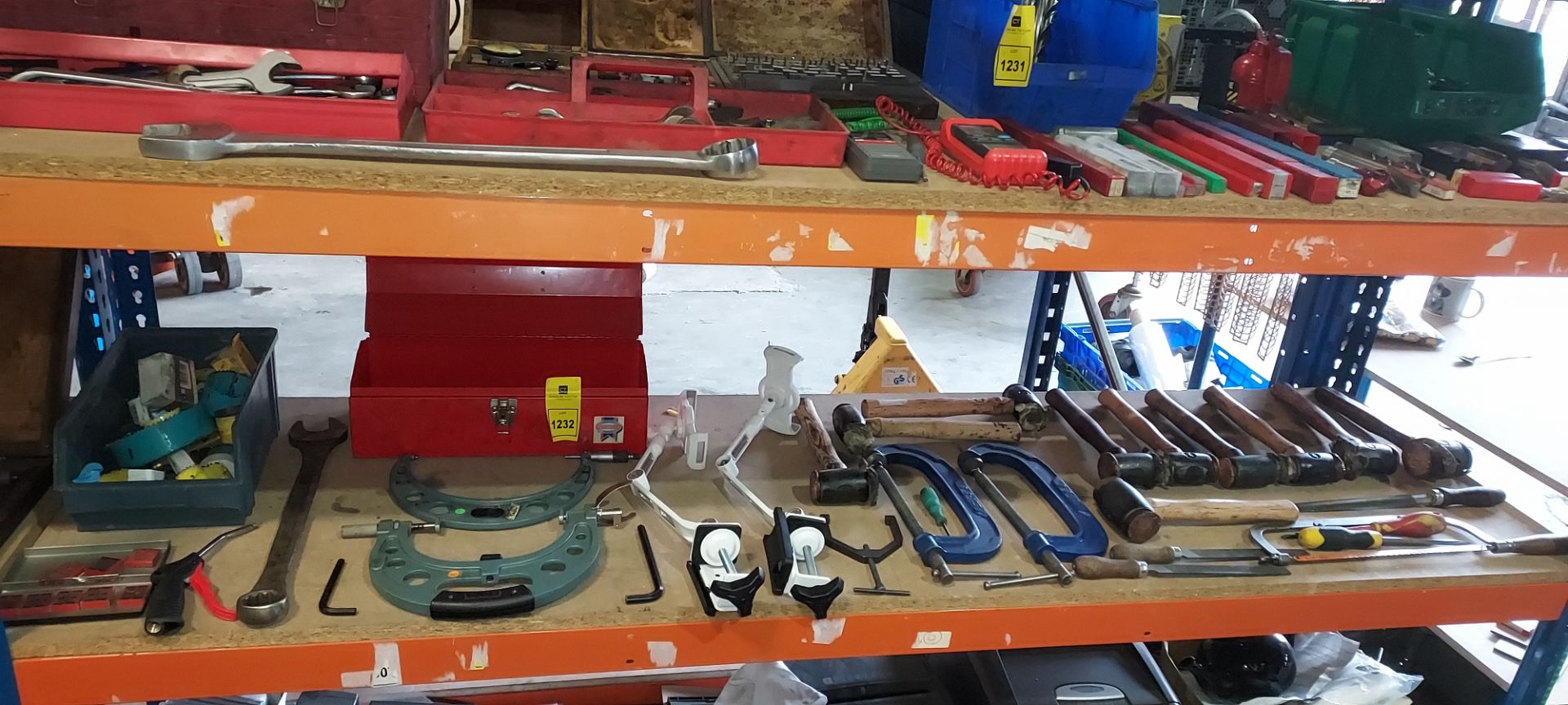 FULL SHELF TOOL LOT CONTAINING COPPER HEAD MALLETS / C CLAMPS / MICROMETERS / VARIOUS CIRCULAR