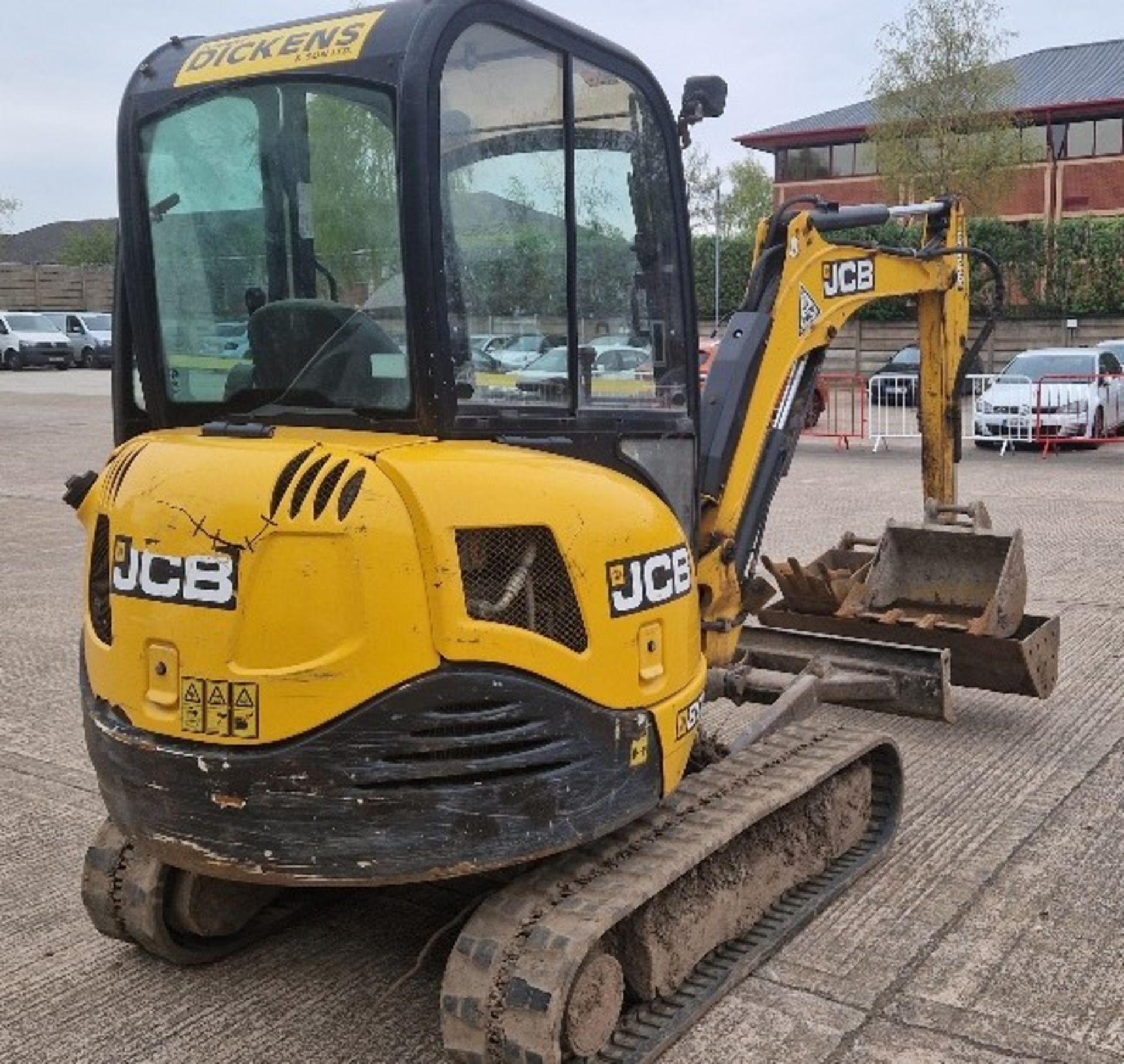 JCB 8026 CTS RUBBER TRACKED MINI EXCAVATOR WITH 3 BUCKETS, HRS 3213.8, YEAR 2017, SERIAL NUMBER - Image 4 of 7