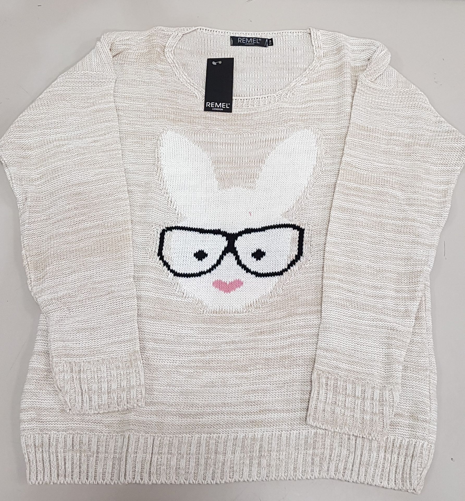 50 X BRAND NEW REMEL LONDON KNITTED SWEATER - WITH RABBIT PRINT ALL IN CREAM COLOUR - ALL IN SIZE