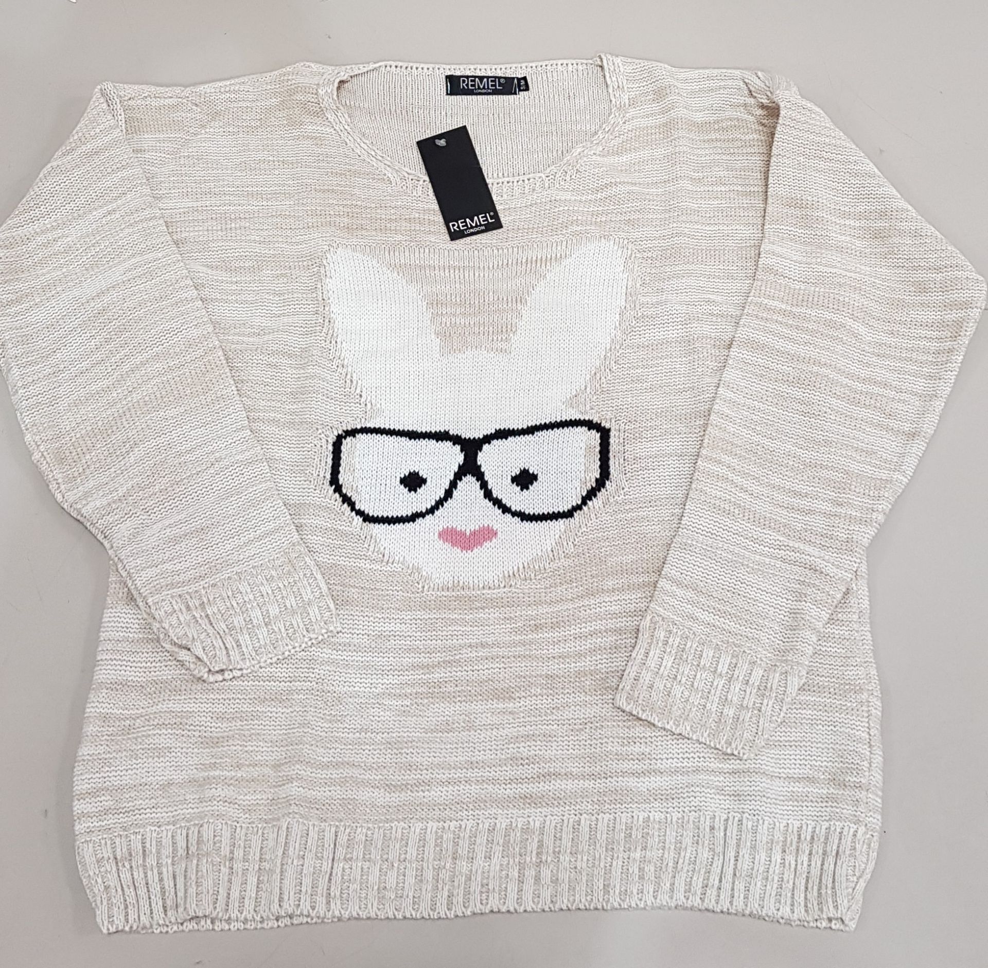 40 X BRAND NEW REMEL LONDON KNITTED SWEATER - WITH RABBIT PRINT ALL IN CREAM COLOUR - ALL IN SIZE