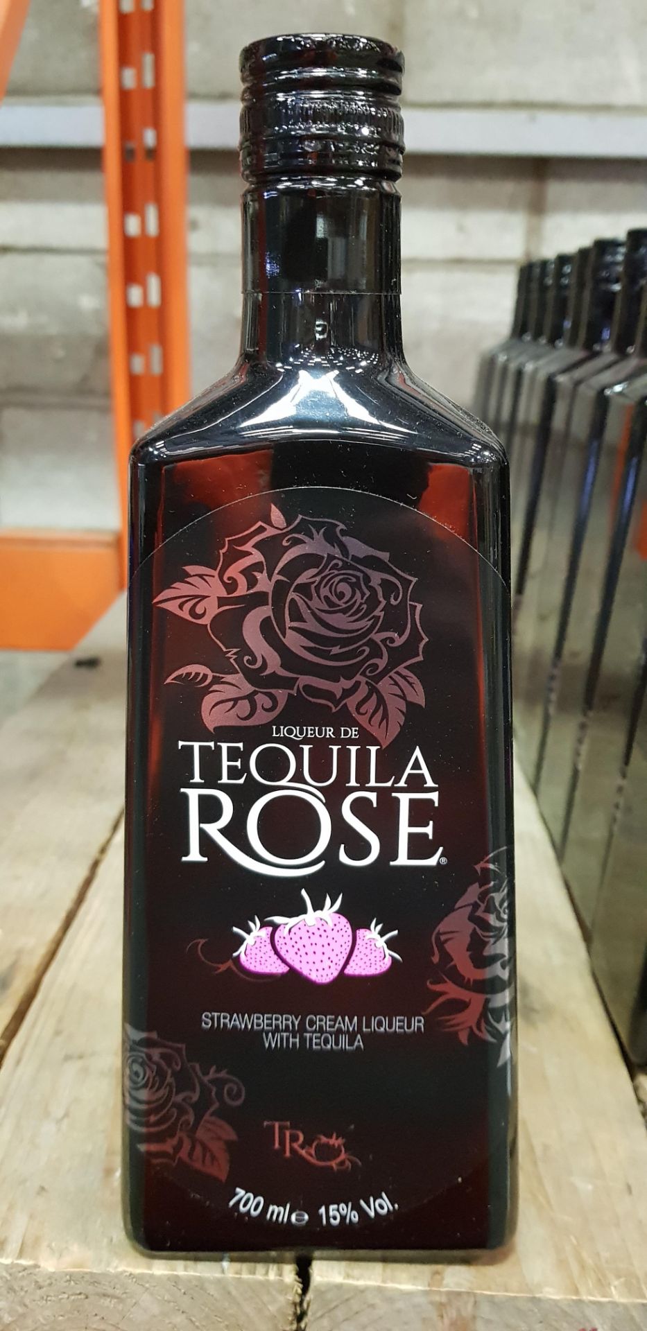 11 X BRAND NEW TEQUILA ROSE STRAWBERRY CREAM LIQUEUR 700ML