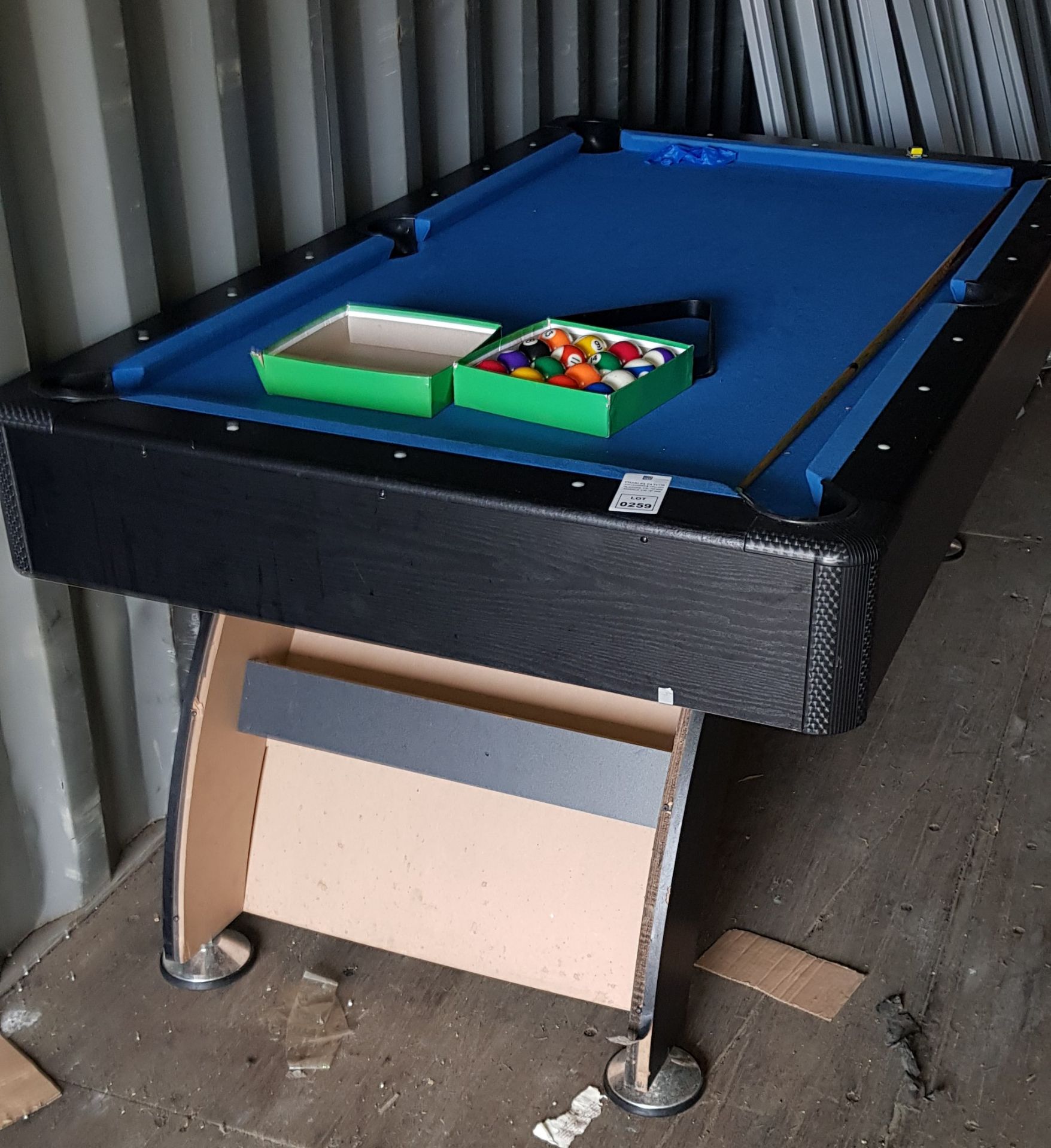 1 X POOL TABLE 80CM X 110CM X 185CM (NOTE: SOME DAMAGE TO LEGS)