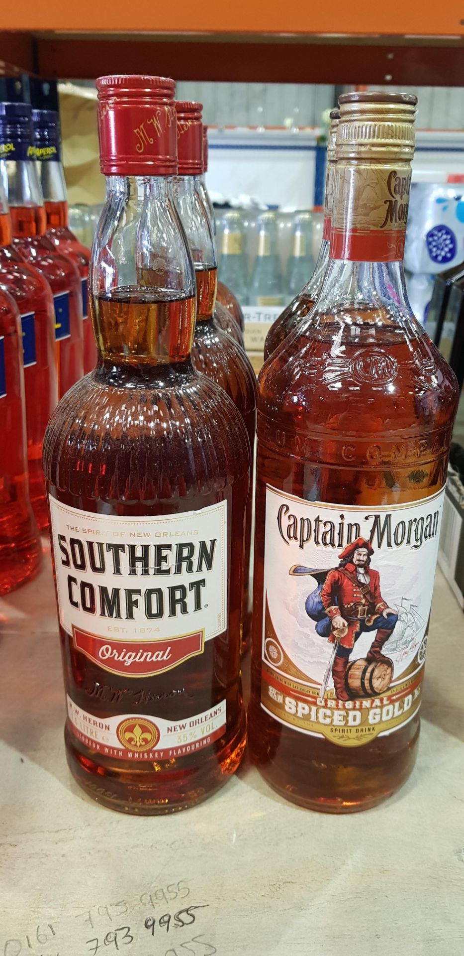 6 X BRAND NEW MIXED ALCOHOL LOT TO INCLUDE - 4X SOUTHERN COMFORT LIQUEUR 1 LITRE - 2X CAPTAIN MORGAN