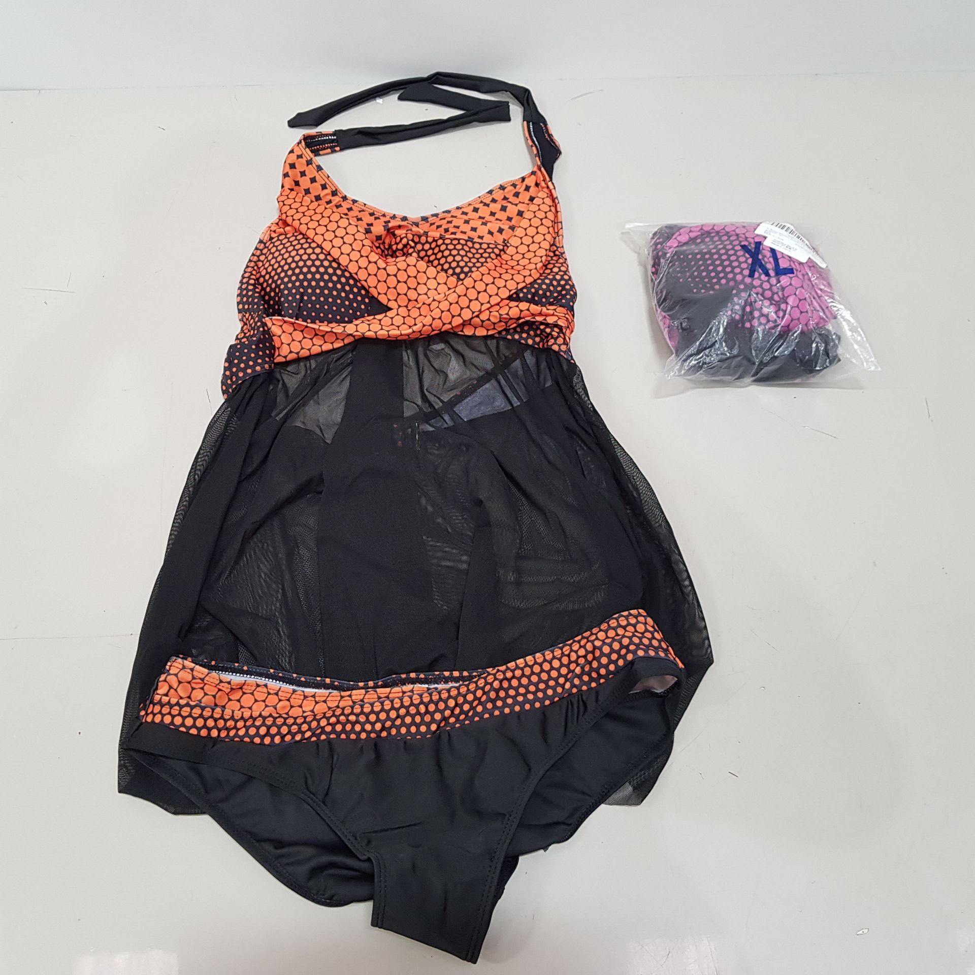 20 X BRAND NEW WOMAN 2 PIECE TANKINI SWIM / BEACH WEAR - IN SIZES TO INCLUDE XL / XXL ETC - IN