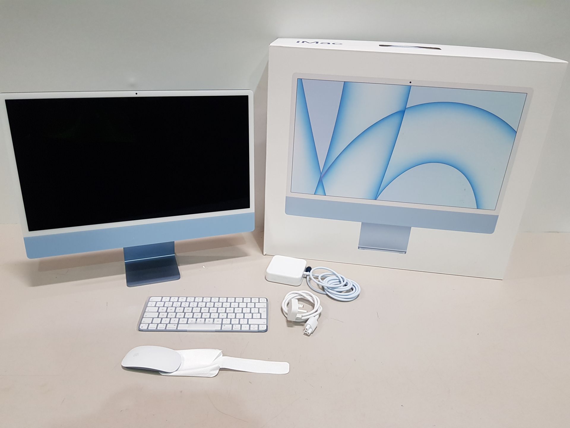 1 X APPLE IMAC 24 INCH ( 2021 ) IN BLUE / WHITE - M1 7 CORE - 8GB RAM - 2 PORTS - INCLUDES POWER